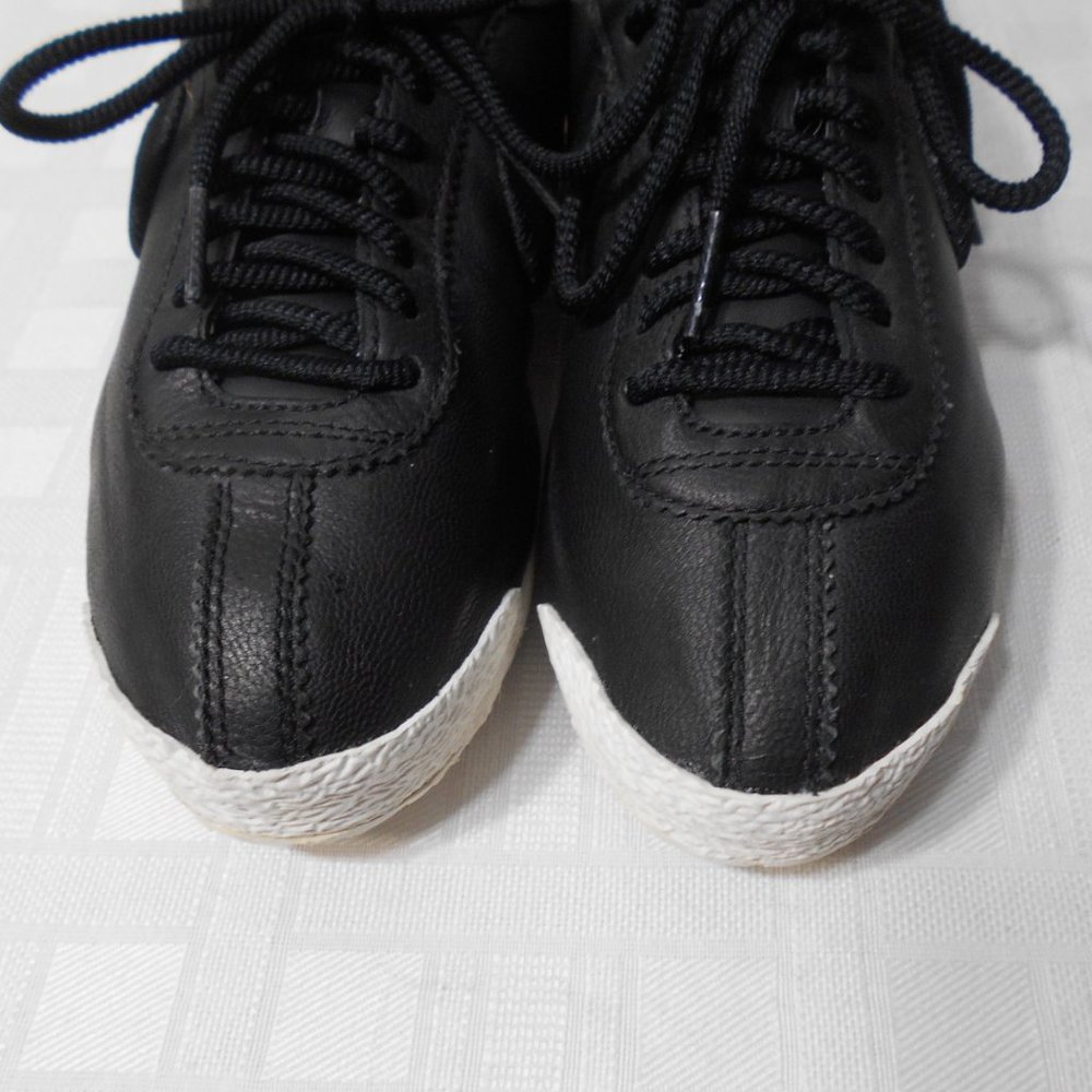 Nike Cortez 72 SI Black White Athletic Sneaker Shoe Womens Size 8 881205-001 - Picture 3 of 16